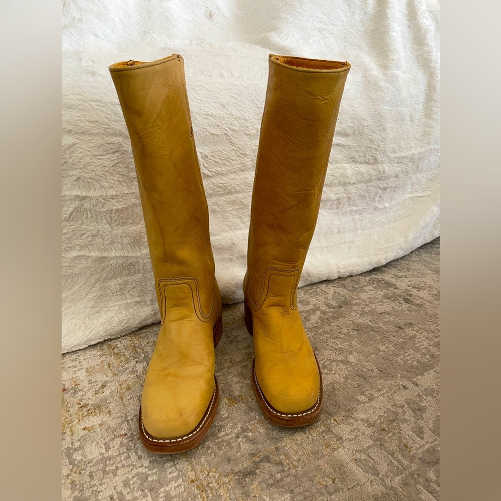 Frye Campus 14L Boot Banana Size 6.5